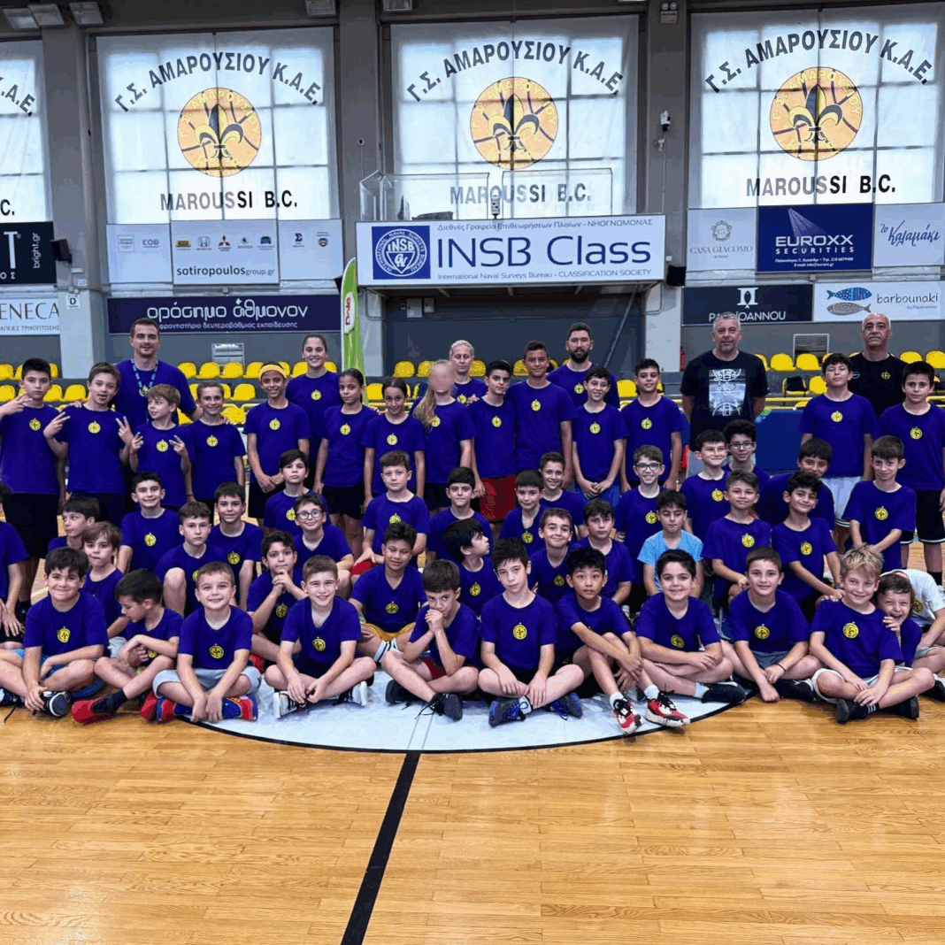 Ο coach Ηλίας Παπαθεοδώρου στο Camp του ΓΣ Αμαρουσίου!